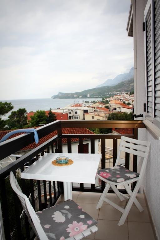 Apartments Mandic Tučepi Pokoj fotografie