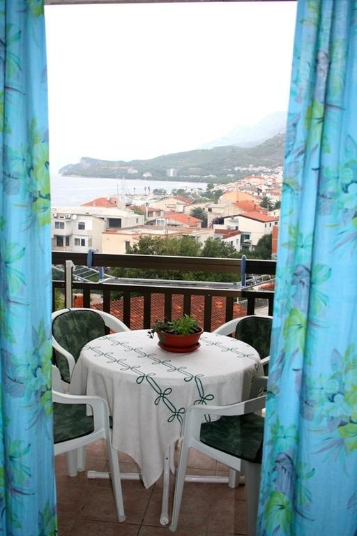 Apartments Mandic Tučepi Pokoj fotografie