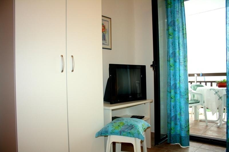 Apartments Mandic Tučepi Pokoj fotografie