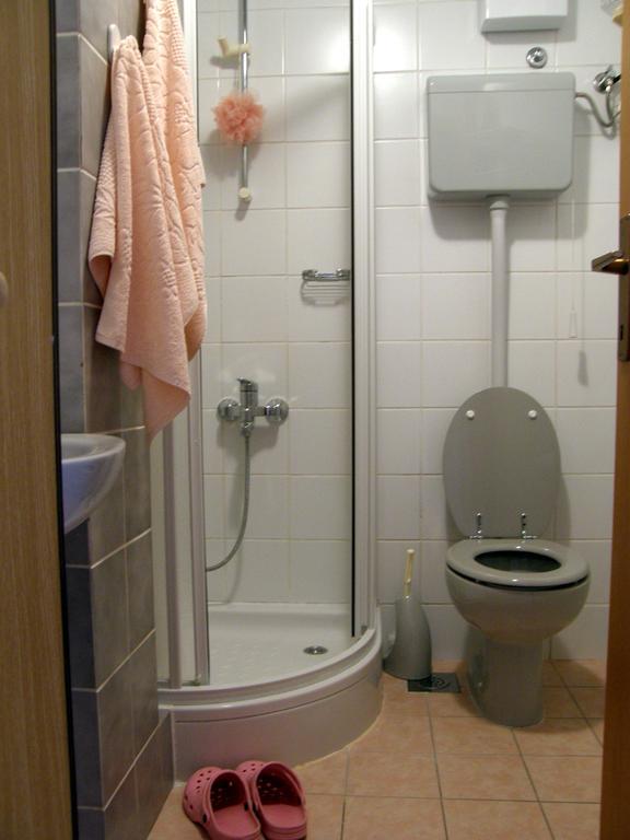 Apartments Mandic Tučepi Pokoj fotografie